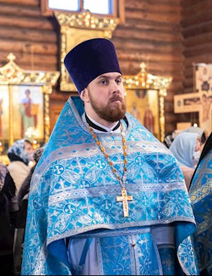 Митрополит Игнатий совершил Божественную литургию в храме в честь Сретения Господня г. Саратова