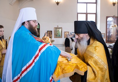 Митрополит Игнатий совершил всенощное бдение в Свято-Никольском мужском монастыре г. Саратова