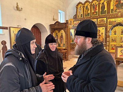 Митрополит Игнатий посетил Успенский храм г. Покровска
