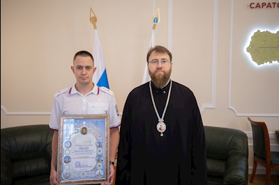 Митрополит Игнатий наградил сотрудников ГИБДД