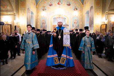 Митрополит Игнатий совершил всенощное бдение в Покровском соборе г. Саратова