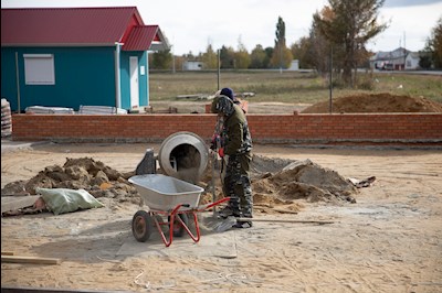 В поселке Лопуховка завершено возведение здания храма