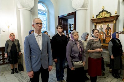 Всенощное бдение на Архиерейском подворье – в храме в честь иконы Божией Матери «Утоли моя печали» г. Саратова