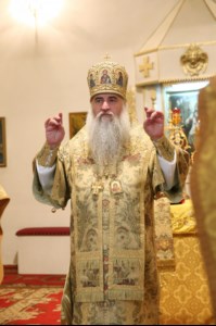 Божественная литургия в храме в честь Покрова Пресвятой Богородицы р.п. Новые Бурасы