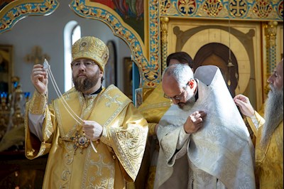 Митрополит Игнатий совершил Божественную литургию в Свято-Алексиевском женском монастыре г. Саратова