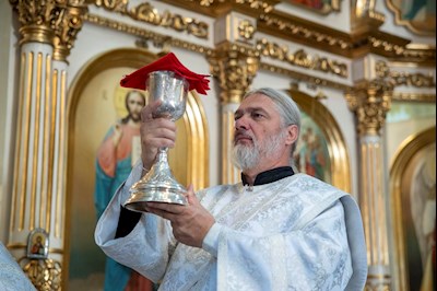 Митрополит Игнатий совершил Божественную литургию в Покровском соборе г. Саратова