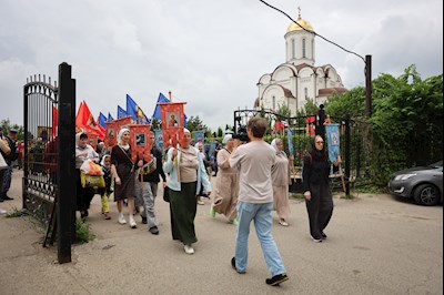 Митрополит Игнатий совершил Литургию в храме великомученика Георгия Победоносца г. Саратова