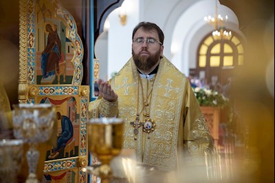 Митрополит Игнатий совершил Божественную литургию в Свято-Алексиевском женском монастыре г. Саратова