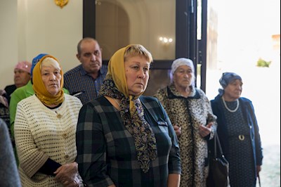Митрополит Игнатий совершил Божественную литургию в храме святого апостола и евангелиста Иоанна Богослова с. Казанла Базарно-Карабулакского района
