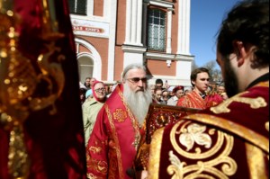 Божественная литургия в храме в честь Покрова Пресвятой Богородицы г. Саратова