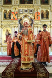 Всенощное бдение в Духосошественском кафедральном соборе Саратова
