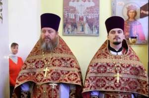 Божественная литургия в храме во имя мучениц Веры, Надежды, Любови и матери их Софии поселка Светлый Татищевского района