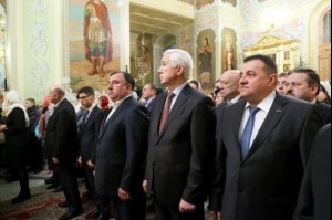 Митрополит Лонгин совершил Великую Рождественскую вечерню в Покровском храме Саратова
