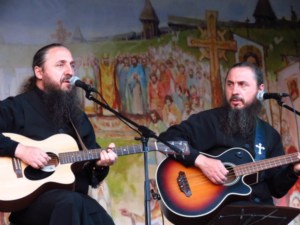 Делегация православной молодежи Саратова посетила международный фестиваль «Братья»