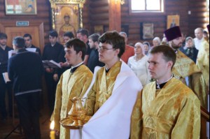 Божественная литургия в храме в честь Сретения Господня г. Саратова