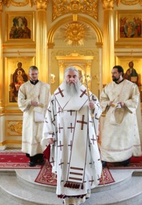 Литургия апостола Иакова на Архиерейском подворье — храме во имя святого апостола и евангелиста Иоанна Богослова при СПДС