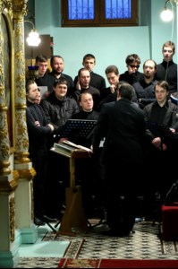 Великое повечерие с чтением канона преподобного Андрея Критского в храме в честь Сошествия Святого Духа г. Саратова