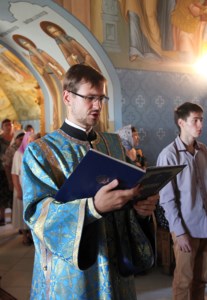 Всенощное бдение с чином Погребения Божией Матери в Свято-Троицком кафедральном соборе г. Саратова