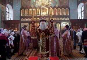 Божественная литургия в Крестовоздвиженском храме г. Хвалынска