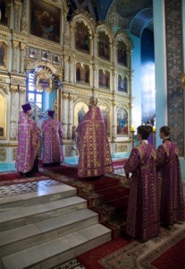 Всенощное бдение в храме в честь Сошествия Святого Духа г.Саратова