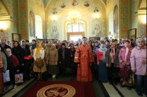 Пасхальная вечерня в храме Покрова Пресвятой Богородицы г.Саратова
