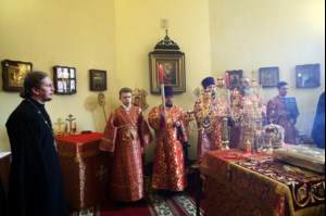 Всенощное бдение на Архиерейском подворье — храме во имя преподобного Серафима Саровского г.Саратова