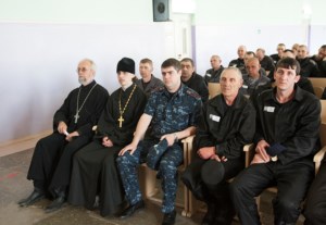 Архиерейский мужской хор выступил в лечебно-исправительном учреждении Балашова