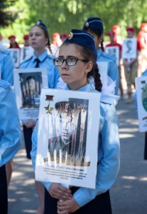 В День памяти и скорби на Воскресенском кладбище Саратова совершена заупокойная лития