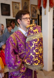 Божественная литургия на Подворье Свято-Никольского мужского монастыря г.Саратова с.Елшанка Воскресенского района