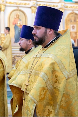 Божественная литургия в храме Всех святых, в земле Русской просиявших, г. Саратова