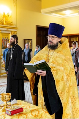 В Саратове открылись курсы для распространителей церковной утвари