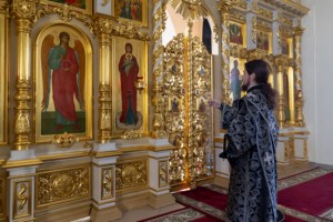 Литургия Преждеосвященных Даров в Свято-Троицком кафедральном соборе г. Вольска