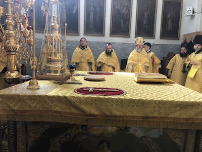 Божественная литургия в Успенском соборе Свято-Успенского Жировичского монастыря