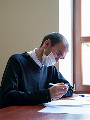 В Саратовской православной духовной семинарии начались вступительные испытания
