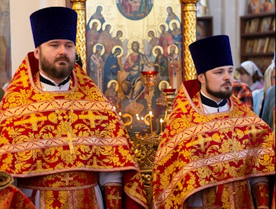 Божественная литургия в храме великомученика Георгия Победоносца г. Саратова