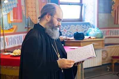 Митрополит Игнатий совершил всенощное бдение в Свято-Никольском мужском монастыре г. Саратова