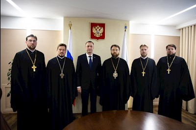 Митрополит Игнатий встретился с губернатором Саратовской области Романом Викторовичем Бусаргиным