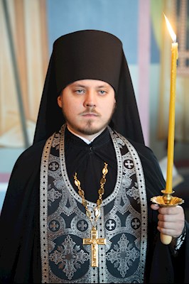 Митрополит Игнатий совершил великое повечерие с чтением Великого покаянного канона преподобного Андрея Критского в Свято-Никольском мужском монастыре г. Саратова