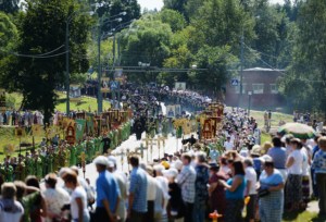 Крестный ход из Хотьково в Сергиев Посад
