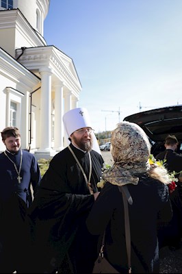 Божественная литургия в храме новомучеников и исповедников Саратовских г. Саратова