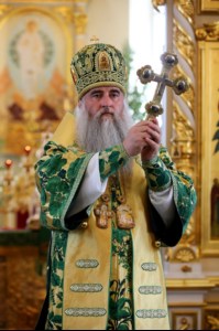 Божественная литургия и Великая вечерня в Свято-Троицком соборе Вольска