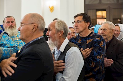 Митрополит Игнатий совершил Божественную литургию в храме святого апостола и евангелиста Иоанна Богослова с. Казанла Базарно-Карабулакского района