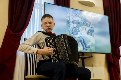 Митрополит Игнатий наградил победителей регионального этапа конкурса «Красота Божьего мира»