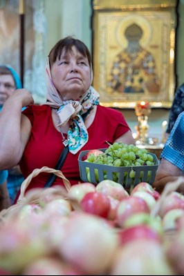 Митрополит Игнатий совершил Божественную литургию в Покровском соборе г. Саратова