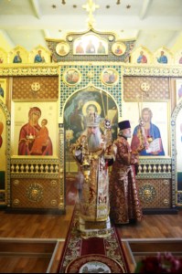 Божественная литургия в храме во имя мучениц Веры, Надежды, Любови и матери их Софии поселка Светлый Татищевского района