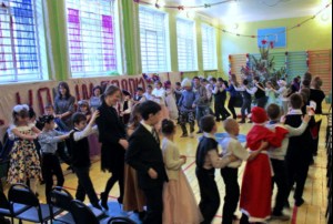 Священник стал гостем Новогодней елки в школе-интернате