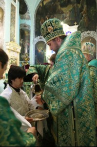 Божественная литургия в храме Сошествия Святого Духа г. Саратова