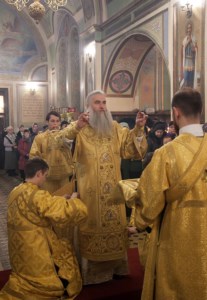 Божественная литургия в Свято-Троицком кафедральном соборе г. Покровска