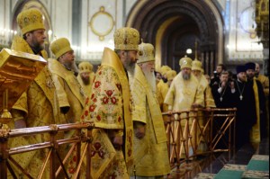 Божественная литургия в Храме Христа Спасителя г. Москвы в годовщину интронизации Патриарха Кирилла