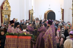 Божественная литургия в храме во имя святого великомученика Георгия Победоносца г.Саратова